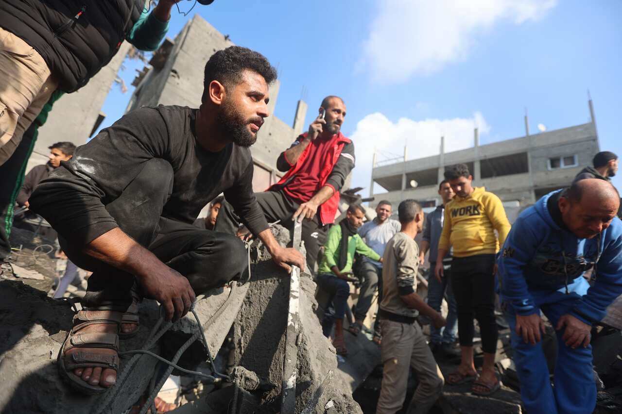 Displacement of people in Gaza, Palestine - 01 Dec 2023