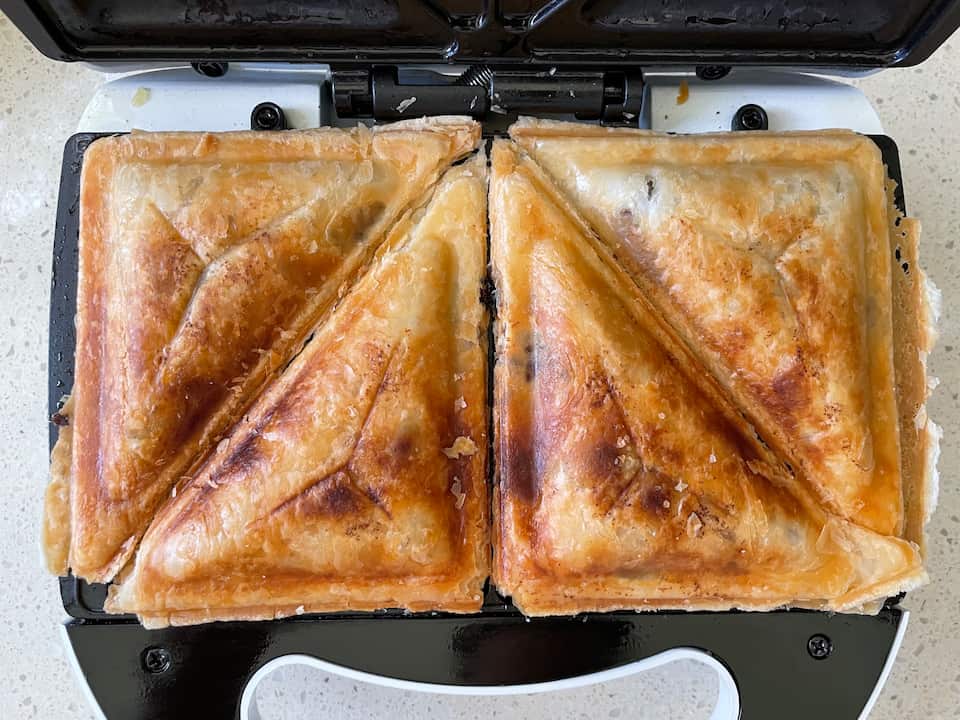How to make sausage roll jaffles SBS Food