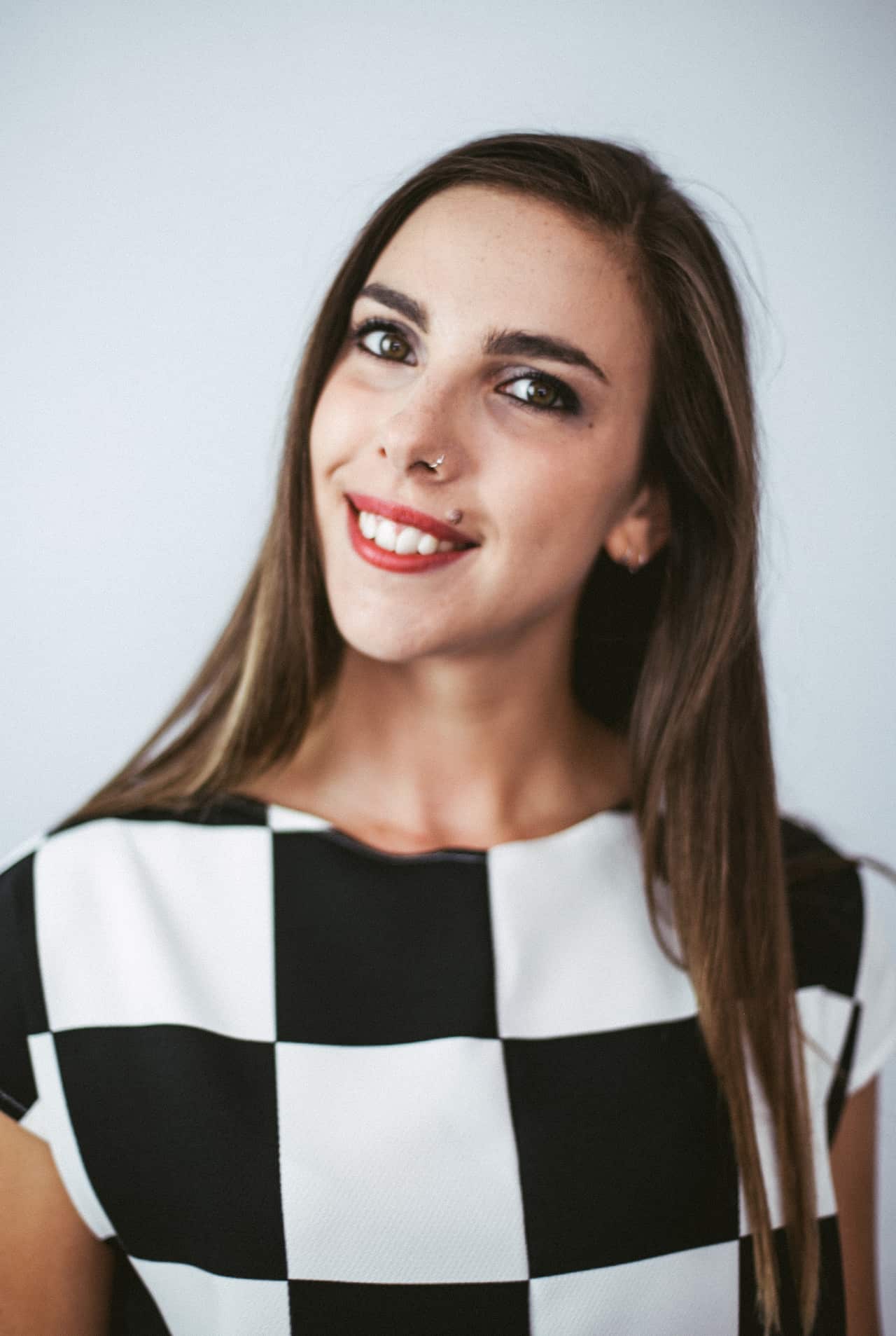 L'artista Debora Vecchi.