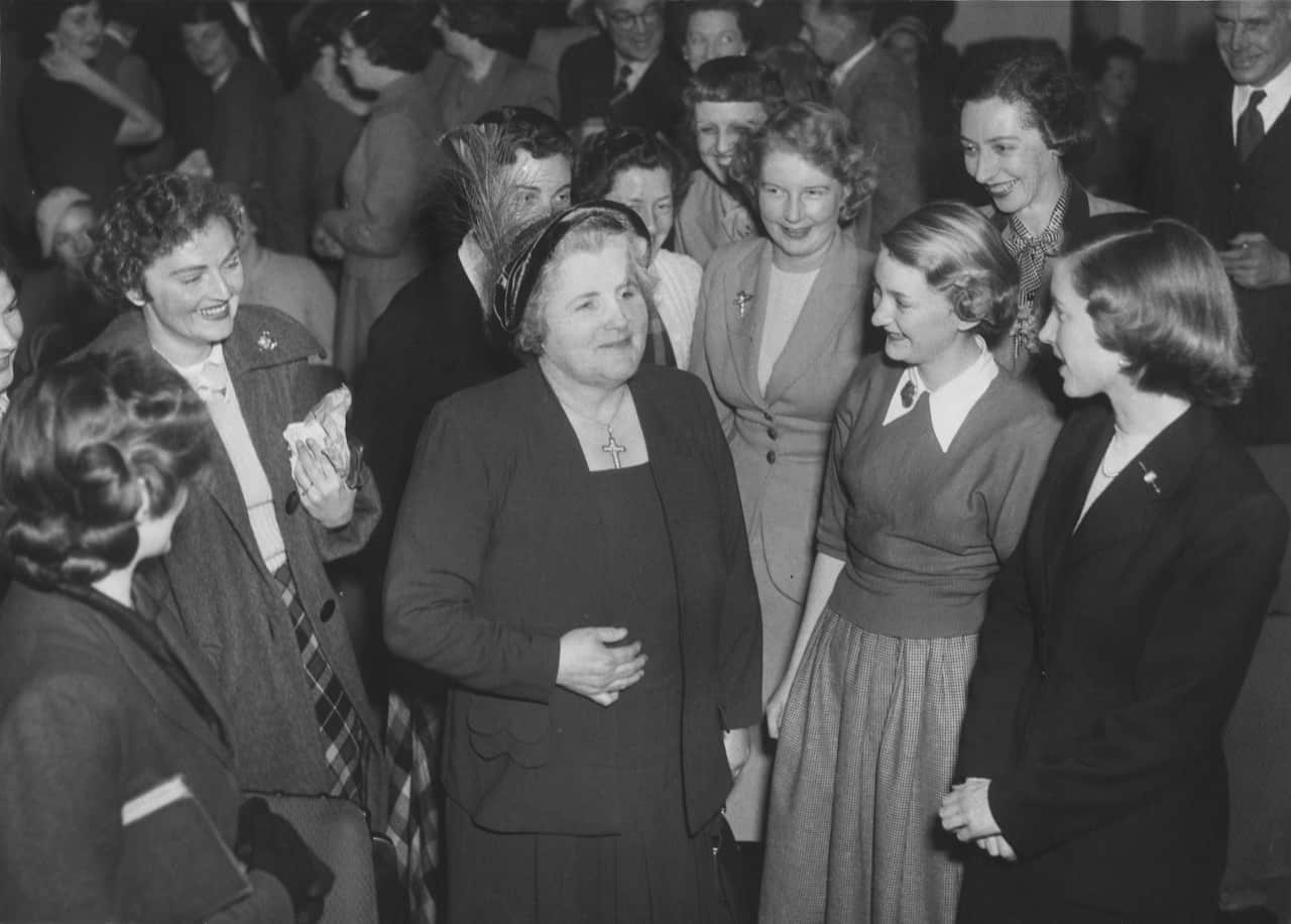 1900s_1943_FirstWomeninParliament_1.jpg