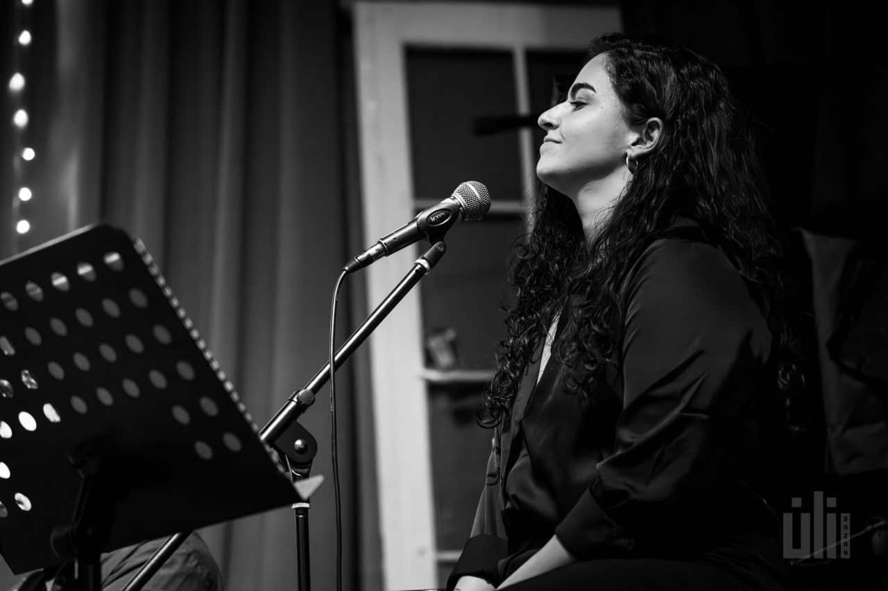 Dany-singer in warta Band.JPG