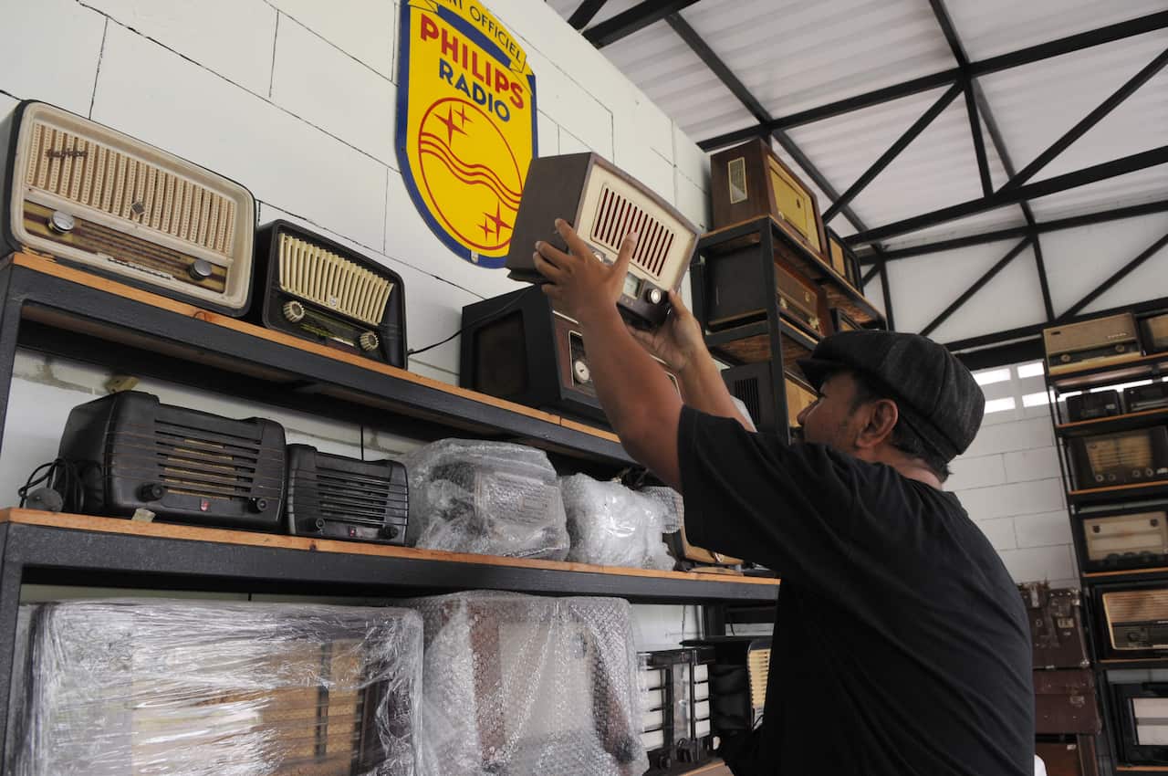 Antique Radio Preservation