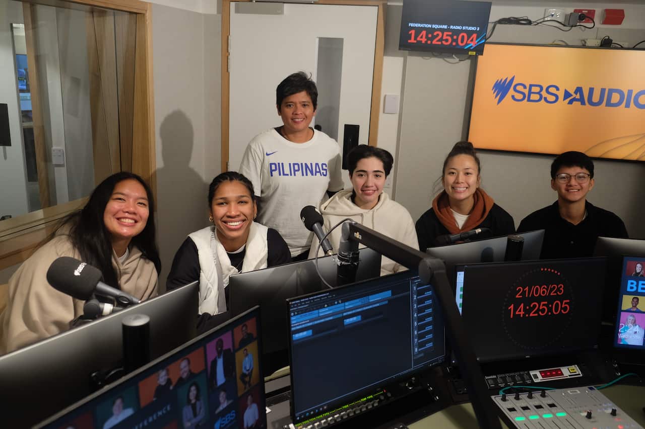 GIlas Womens.JPG