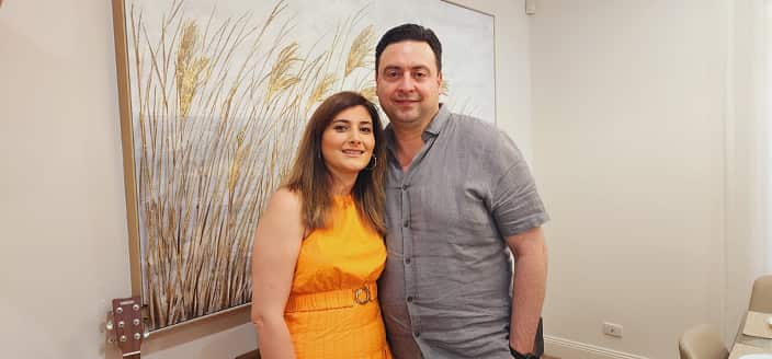 د. أسامة نسب وزوجته ريما.png