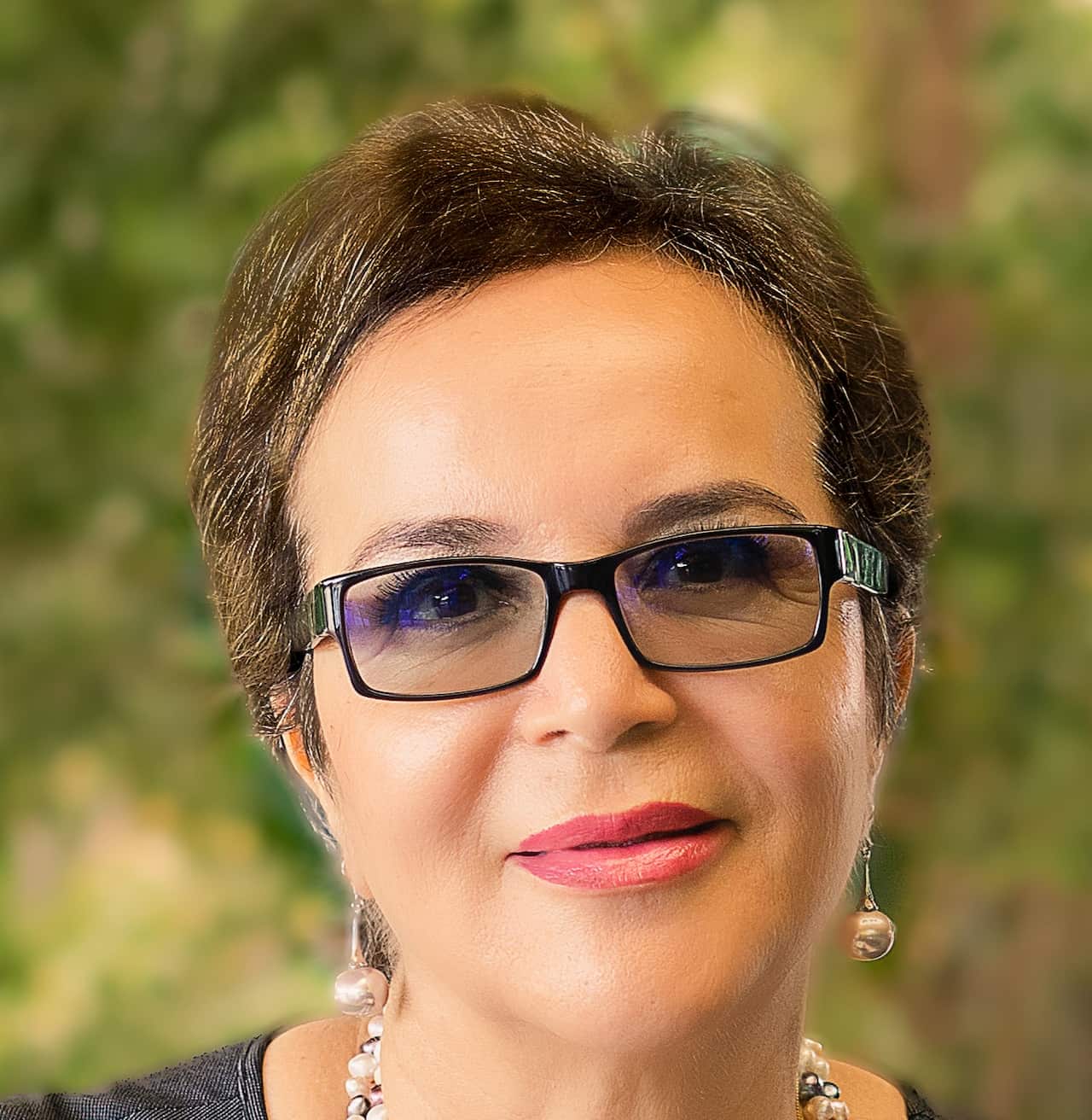 Nasrin Vaziri.jpg