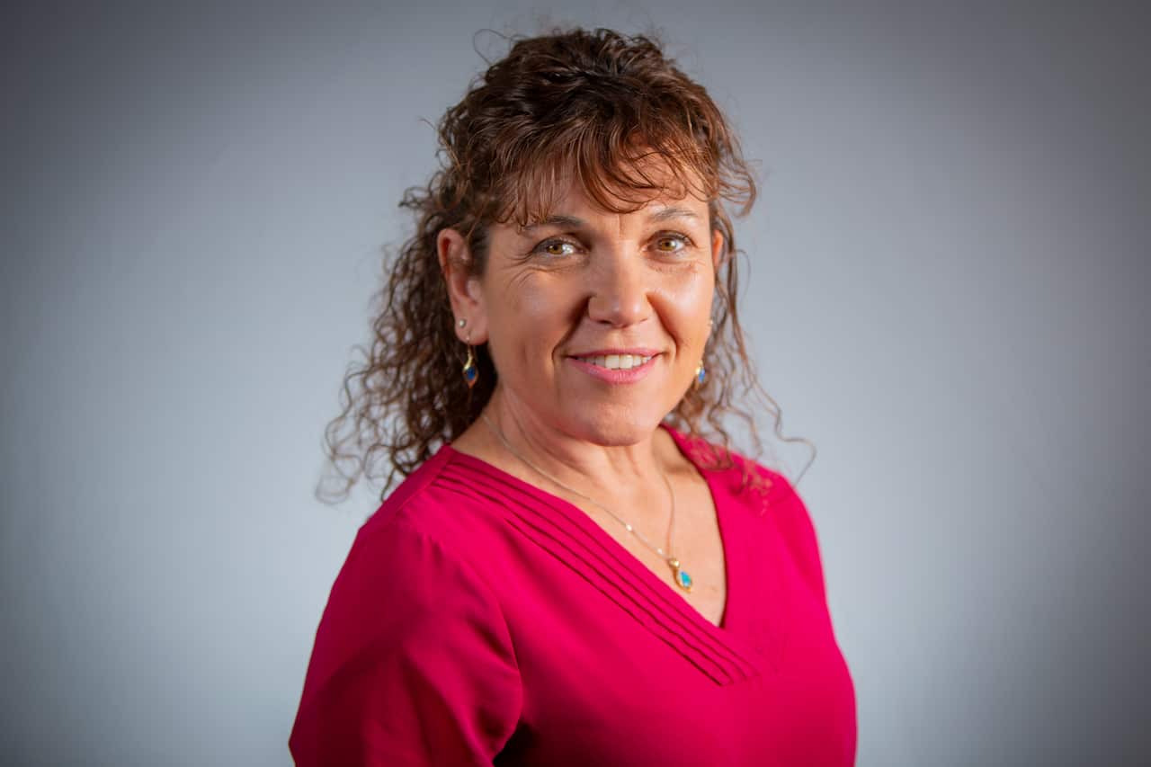 Vikki Fischer, Assistant Secretary of Traveller Policy and Operations, Biosecurity Operations Division. Department of Agriculture, Fisheries and Forestry