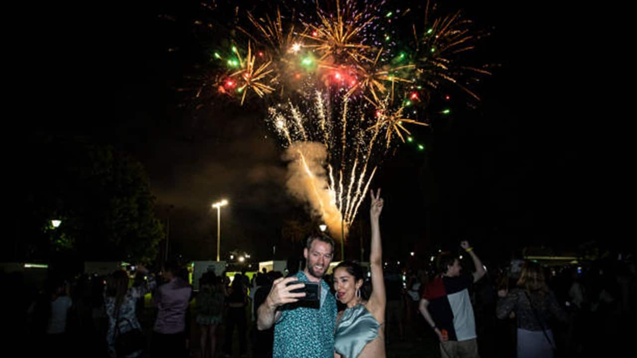 Fireworks Melbourne 2021.jpg