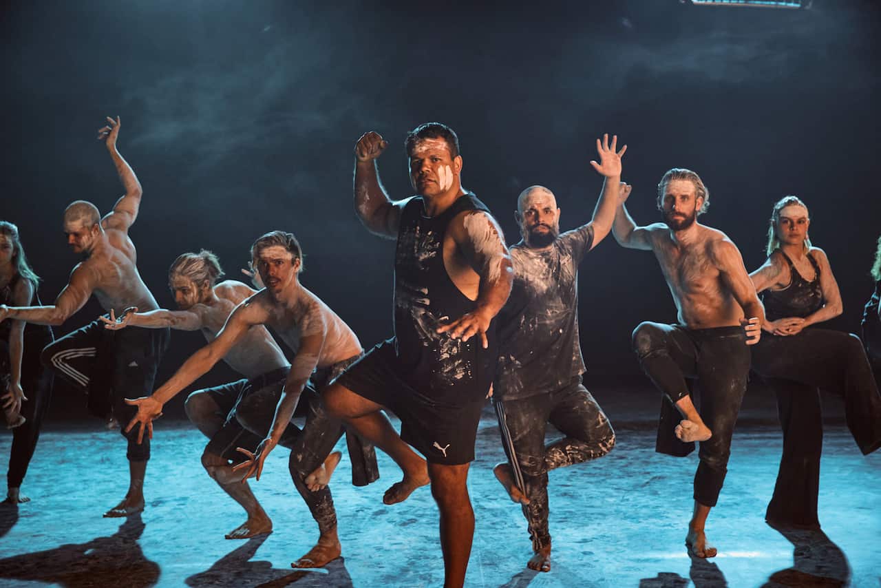 Araatika! Rise Up -DeanWidders___BangarraDancers_2.jpg