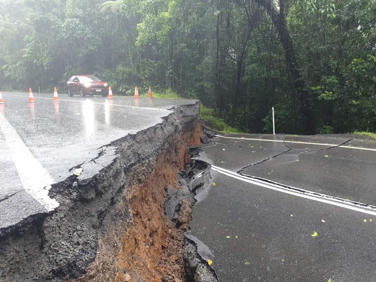 TROPICAL CYCLONE JASPER