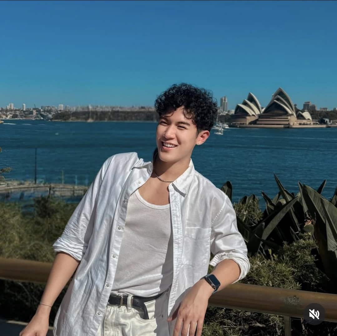 sky nontakorn.jpg