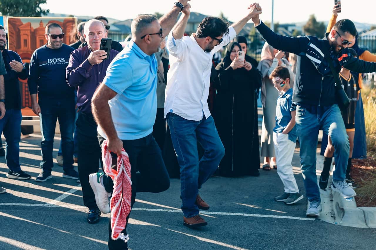 Jordenian Dabkeh.JPG