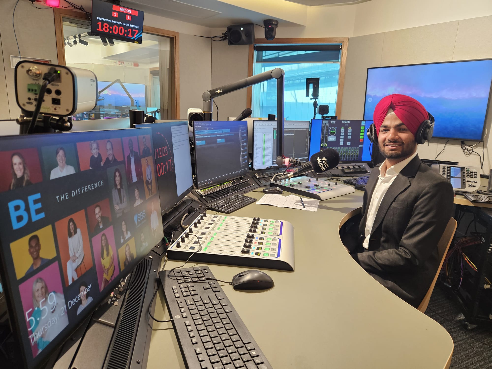 e2fa3e2e-c2e2-497c-af50-98590cb2a093.jfif