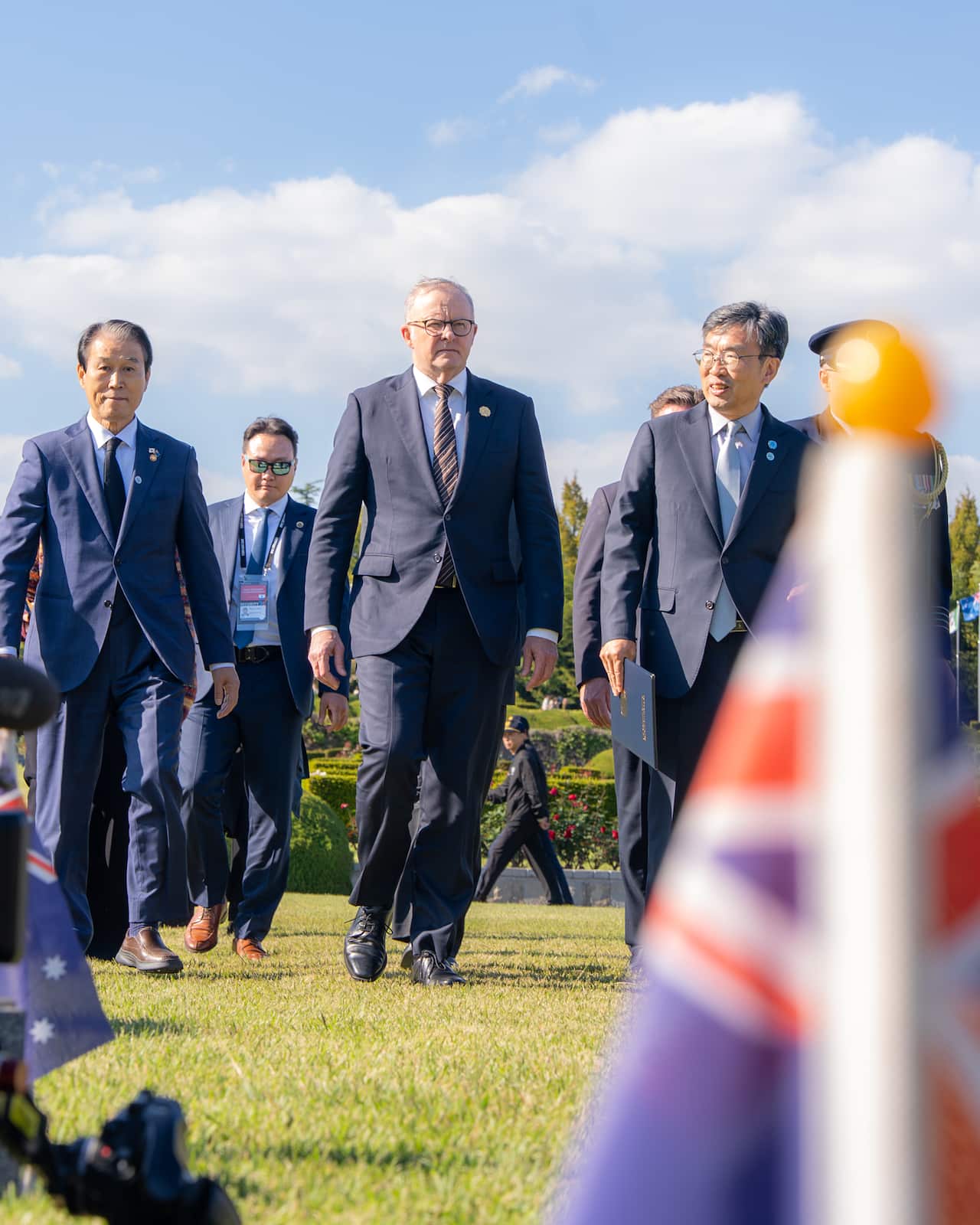 Prime Minister visited Australian war graves in South Korea.jpg