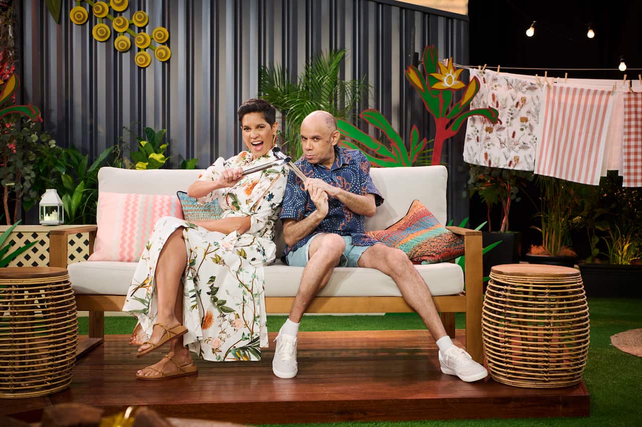 Big Backyard Quiz hosts - 10 News First's Narelda Jacobs and comedian Steven Oliver on set in Perth. Photography by Rebecca Mansell. NITV and Screenwest.jpg