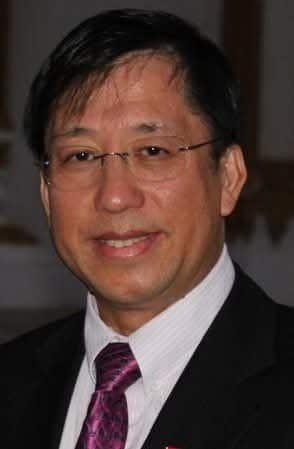 Dr Txawjpov Xaivkaub Thoj (Dr Pao Saykao).jpg