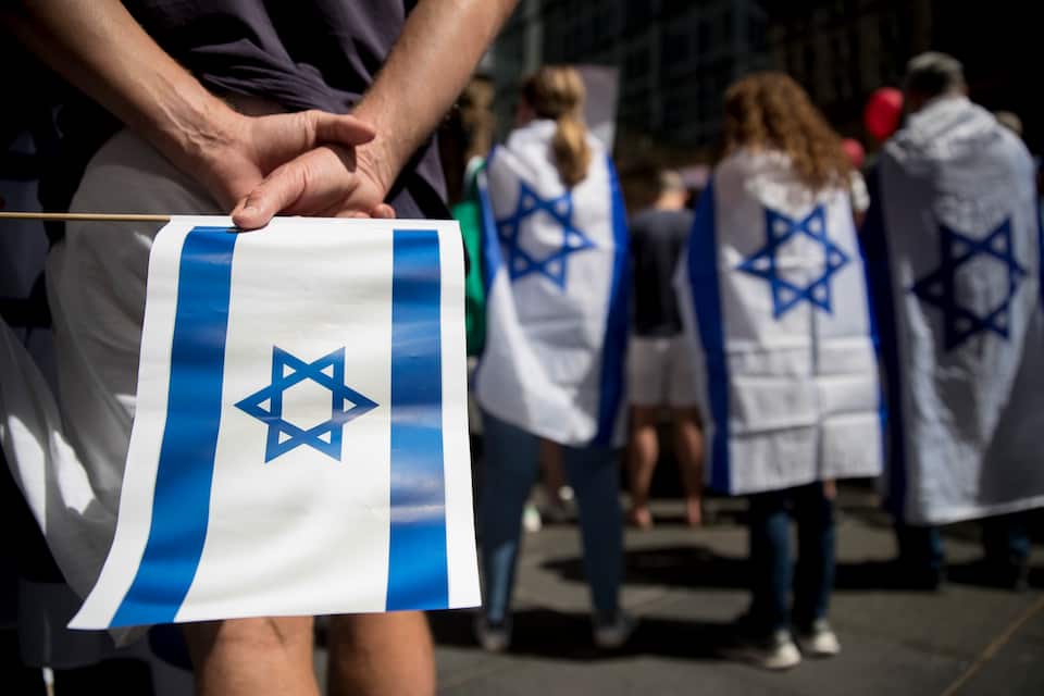 Why these Australian Jews are speaking out against Israel's military