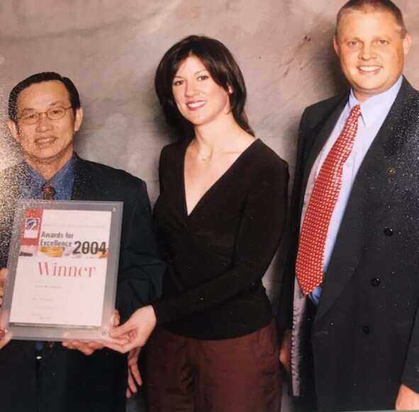 01 - Thắng giải Nhứt năm 2004.jpg