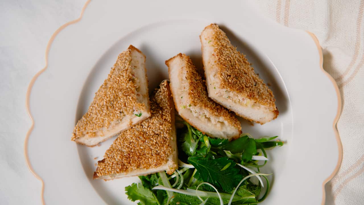 Prawn toast