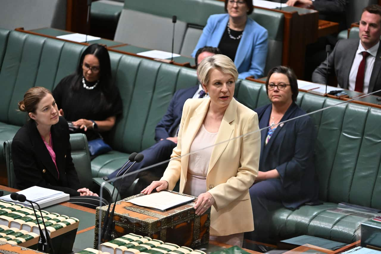 TANYA PLIBERSEK JUUKAN GORGE SIGNING