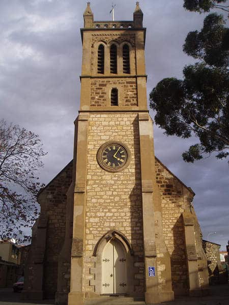r250739_1030237.jpg