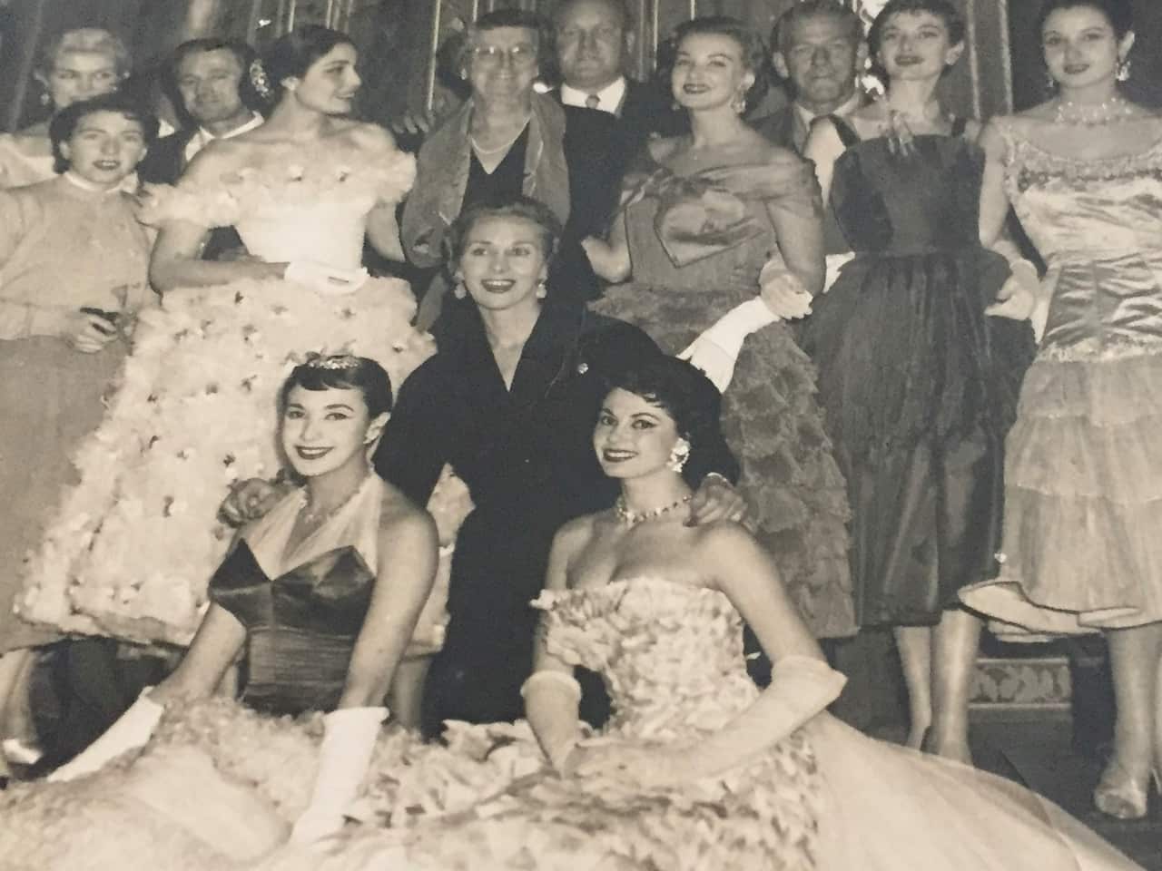 Terry Paliani 10 Sfilata delle indossatrici ai magazzini David Jones nel 1955..jpg