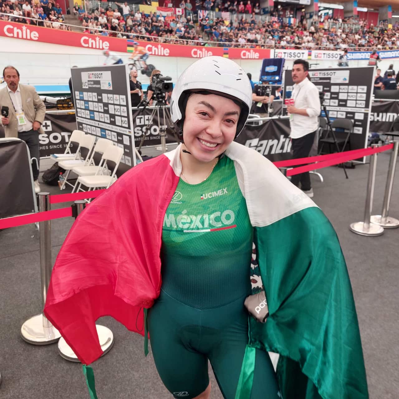 Acevedo es la primera latinoamericana en ganar un oro en el Mundial de Ciclismo en pista