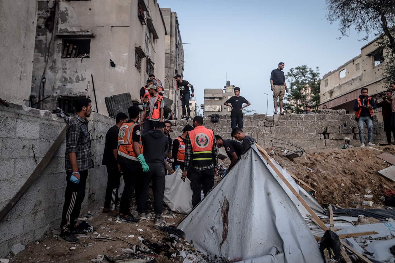 Israeli attack hits a family home in Gaza City