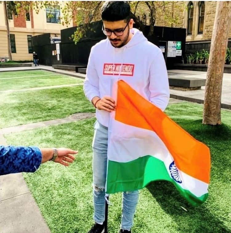 karan9.jpg