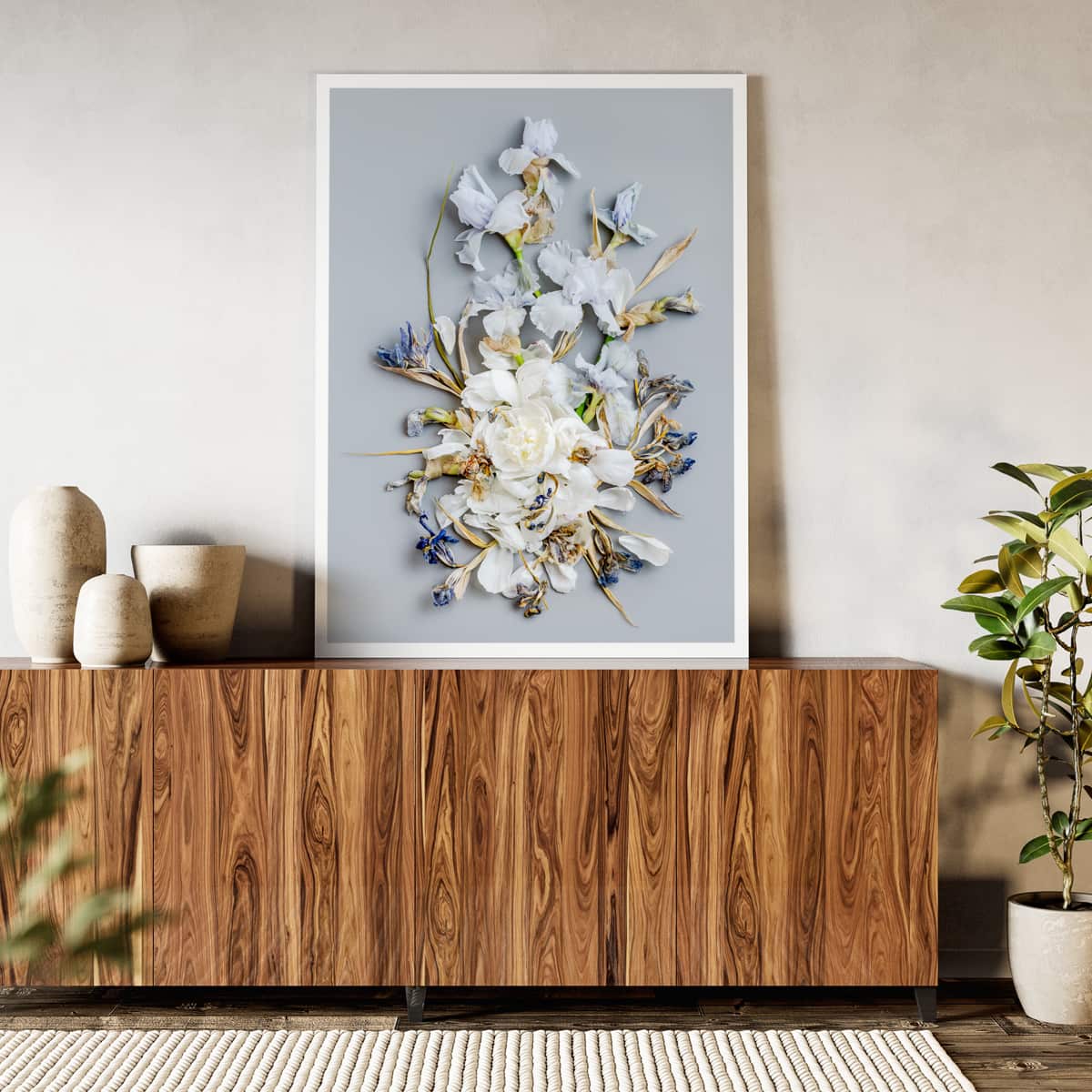Ecl_botanica_irises 01.jpg