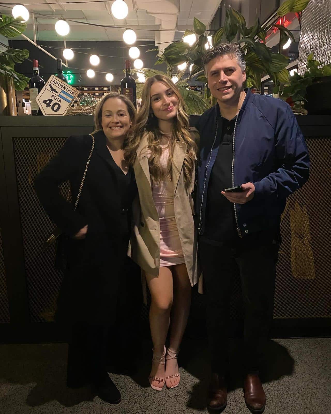 raquel familia.jpeg