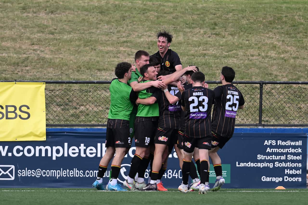 Sydney United v MetroStars