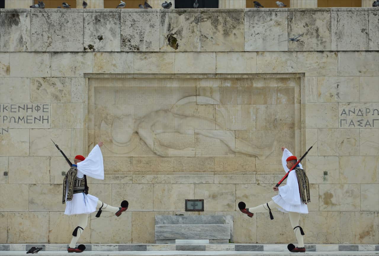 Εύζωνες 3.jpeg