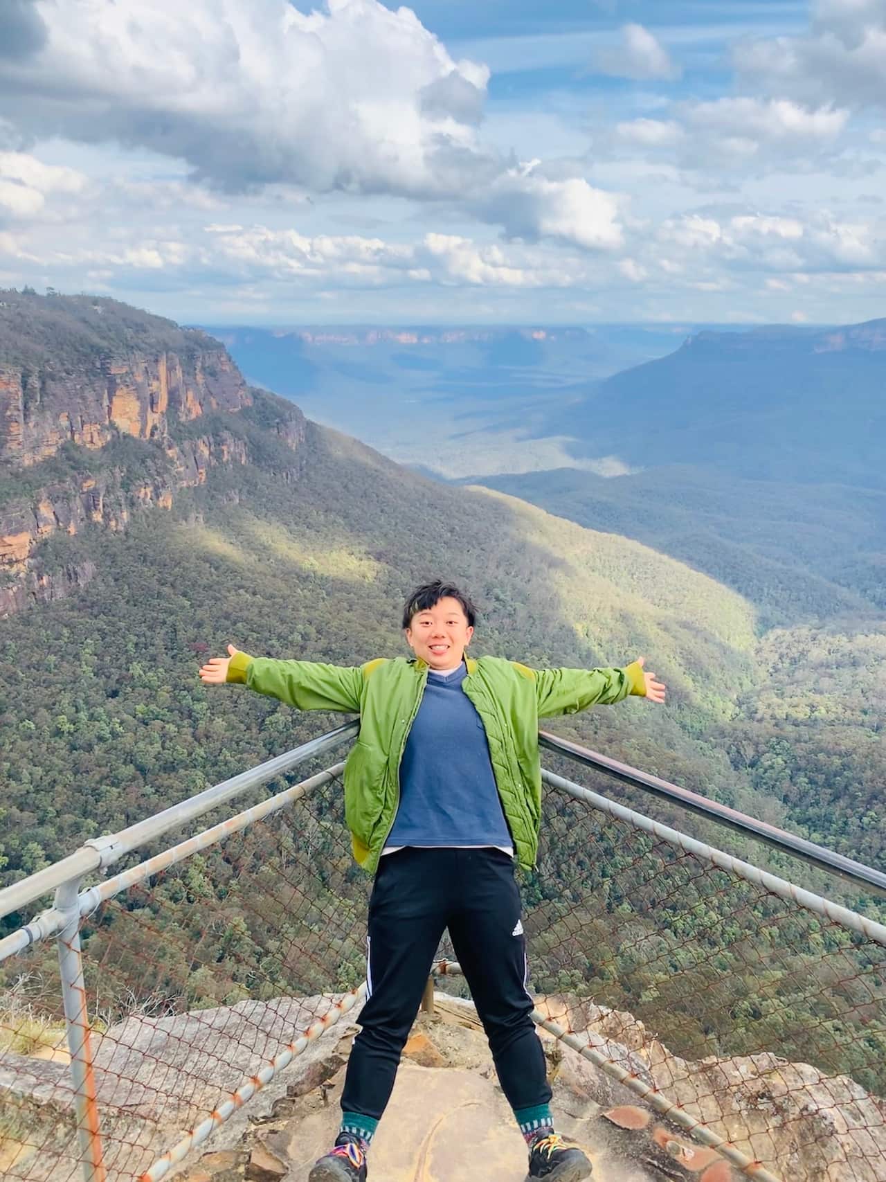 HAPPY VOLUNTERR 2.jpeg