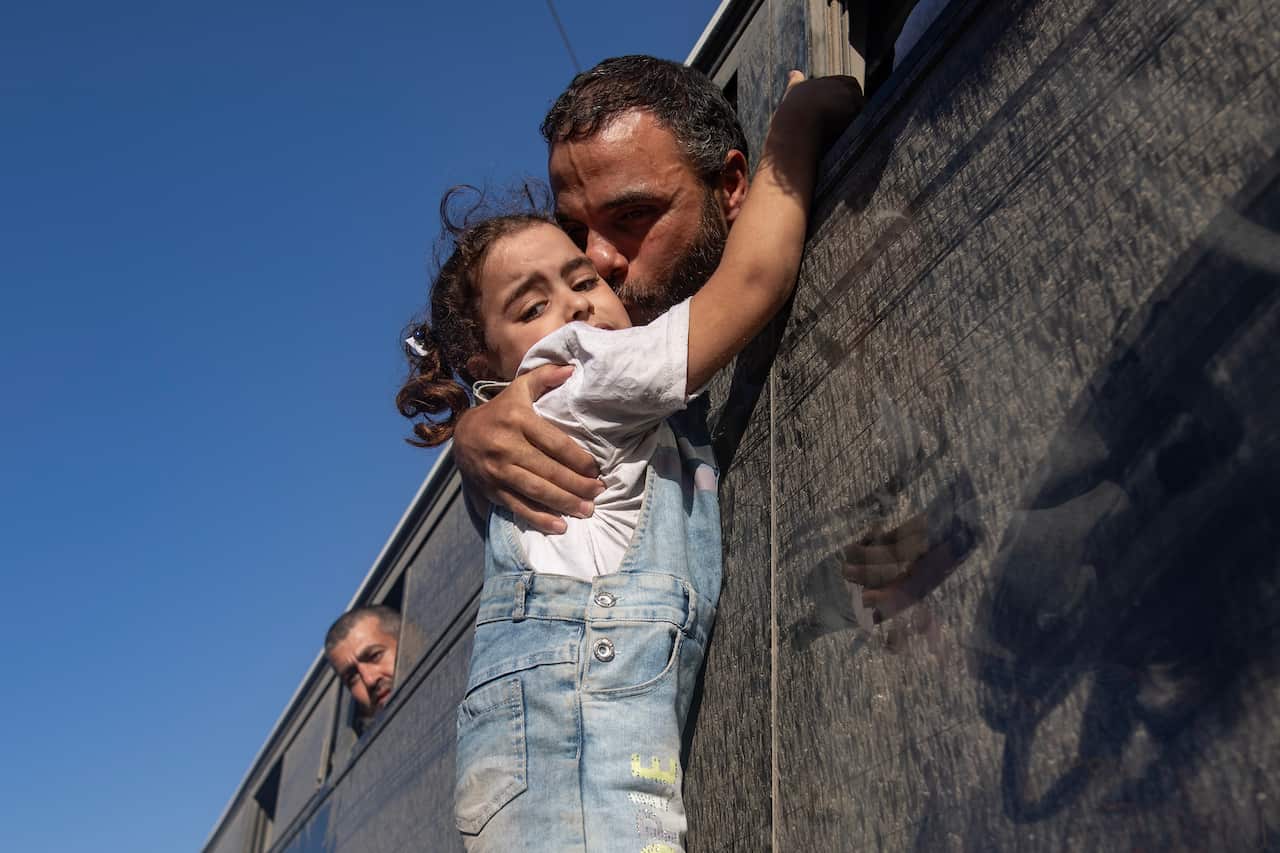 Freed Palestinians arrive in Khan Yunis