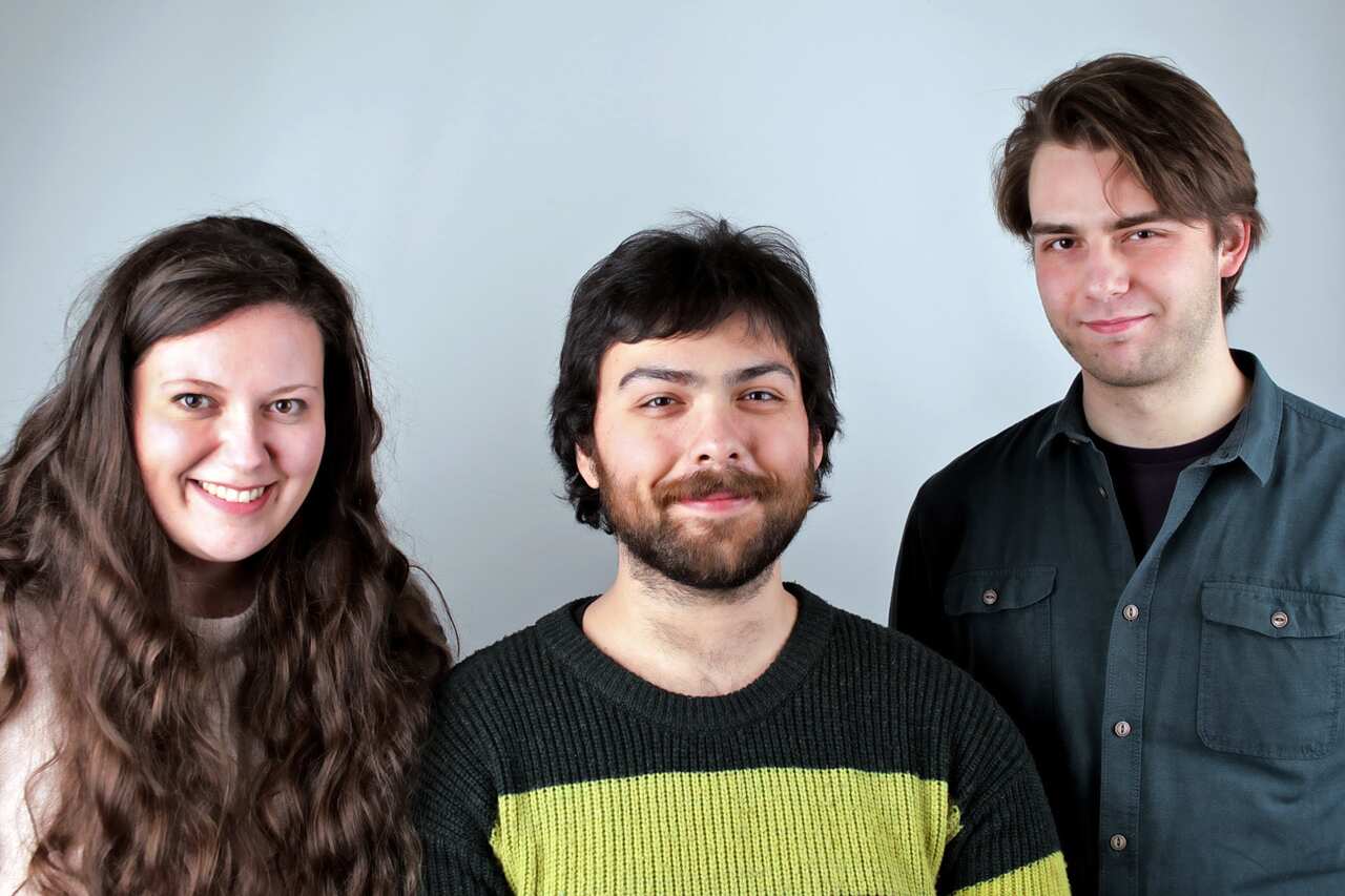 Osnovacite na Samoglas.jpg