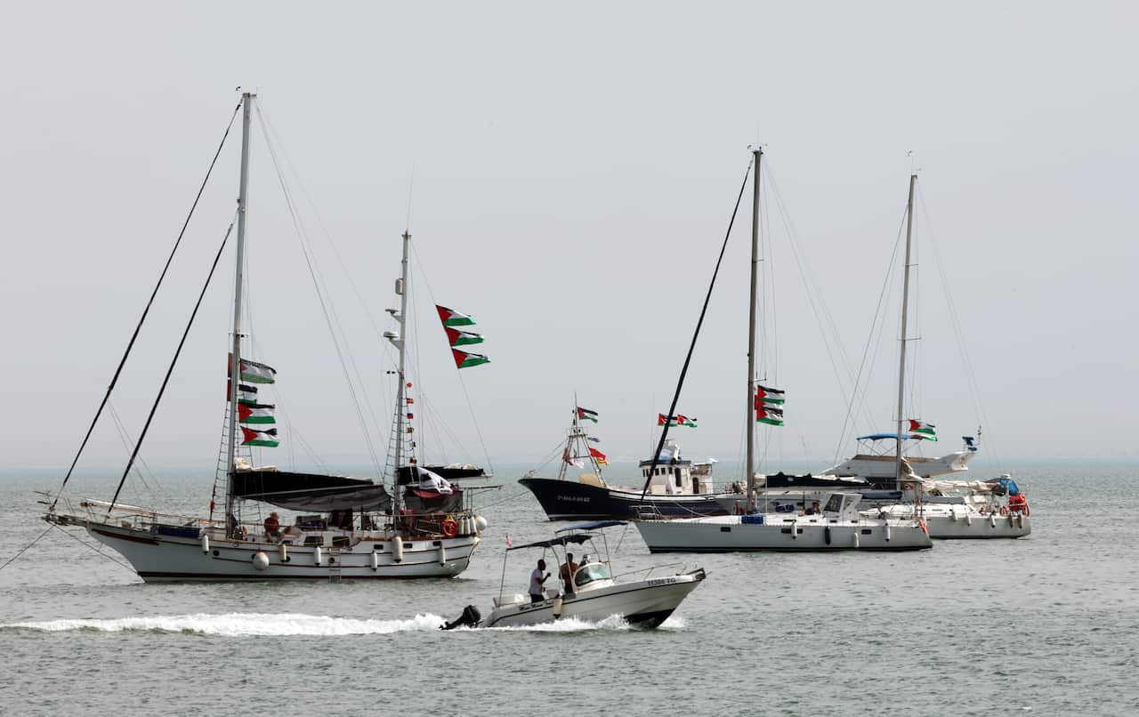 Several vessels out on the water.