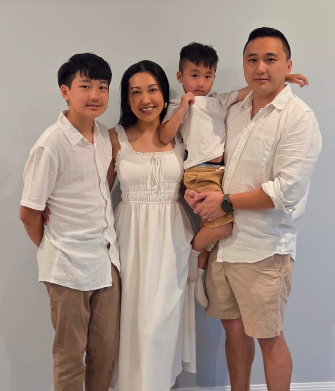 Mai Yang's family (Mai Yang).jpg