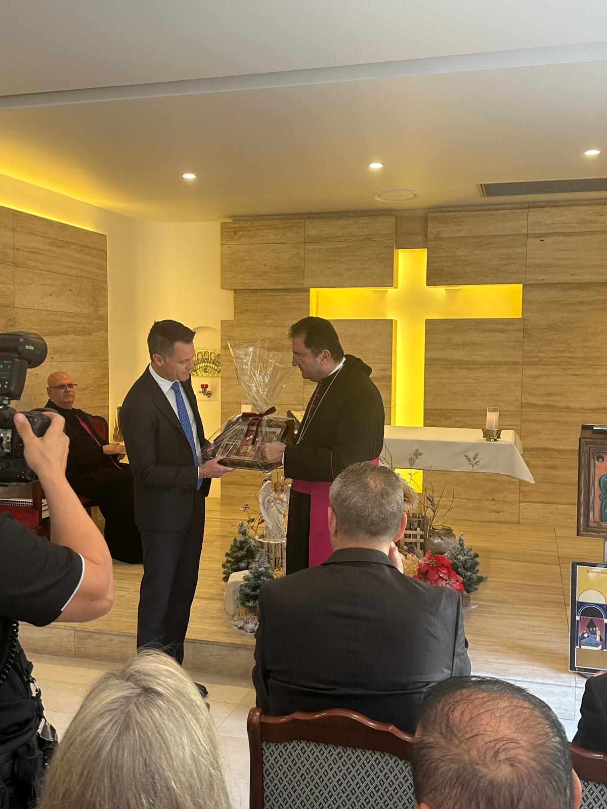 Antoine Charbel Tarabay with Chris Minns 1.jfif