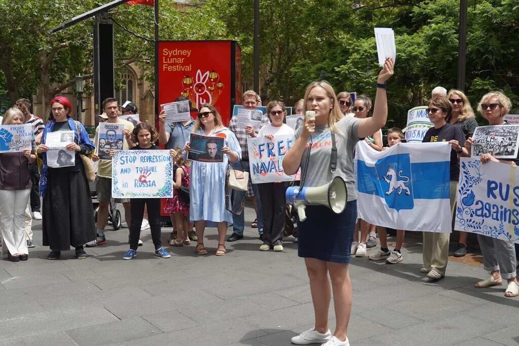Galina Seredina rallying with the Svoboda Alliance as part of the anti-war movement in Sydney (Supplied).jpg