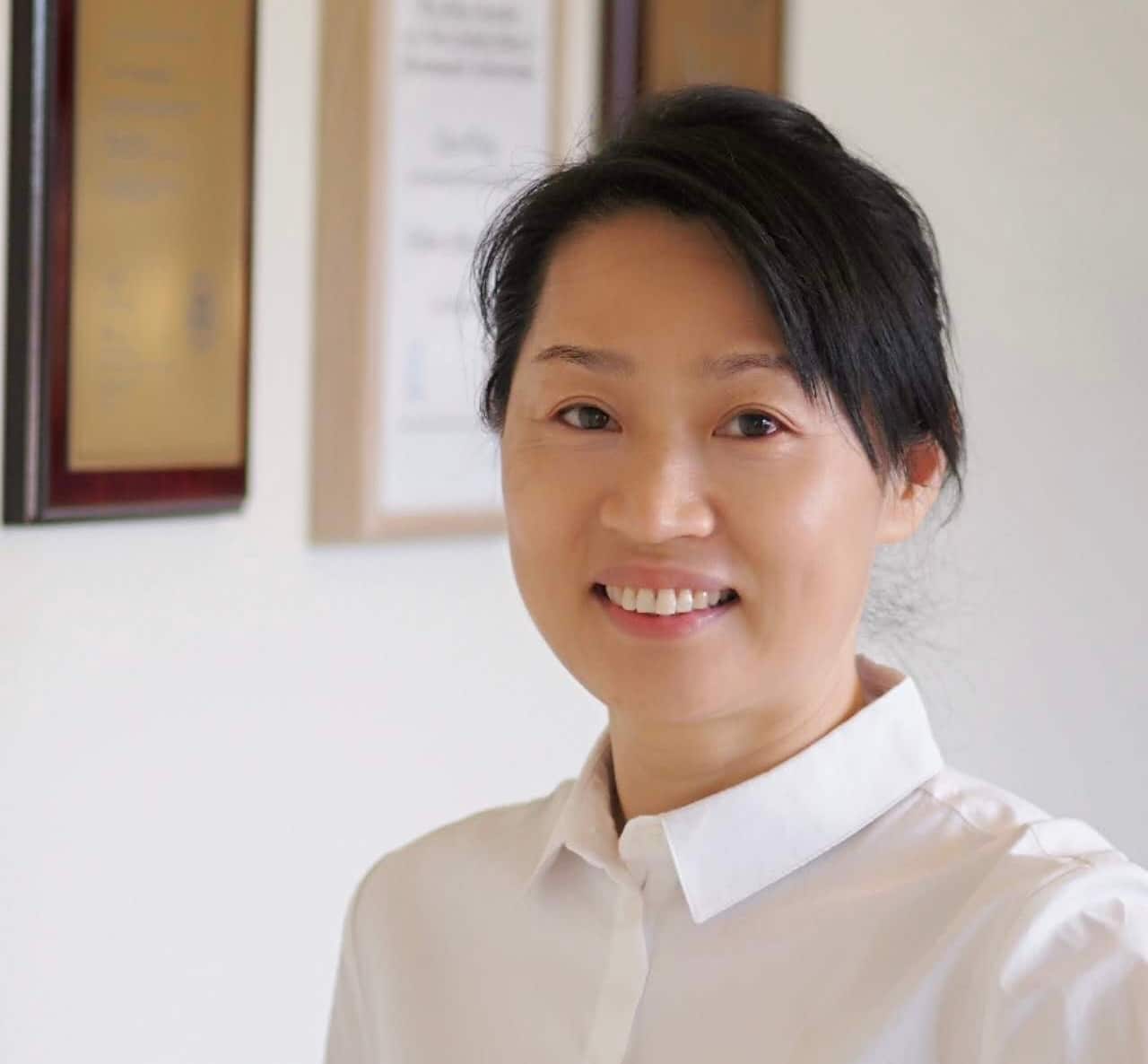 Specialist Doctor Clare Huang
