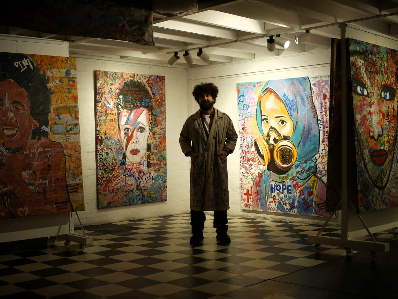 gallery1.JPG