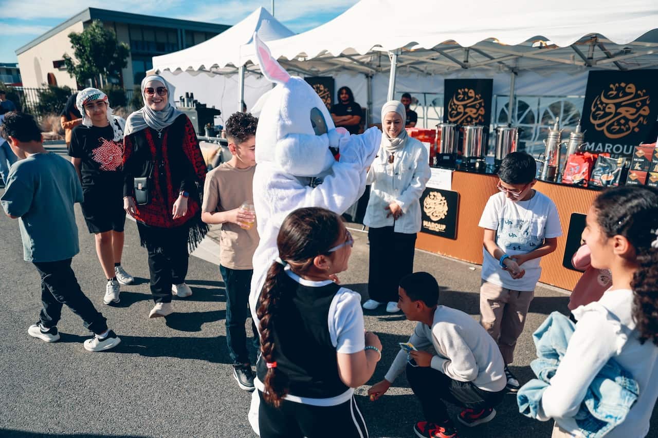 Olive Fes. In Melb.JPG