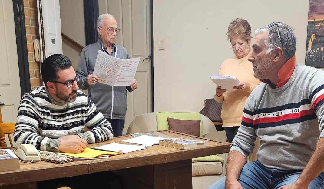The cast of "La lettera anonima" rehearsing