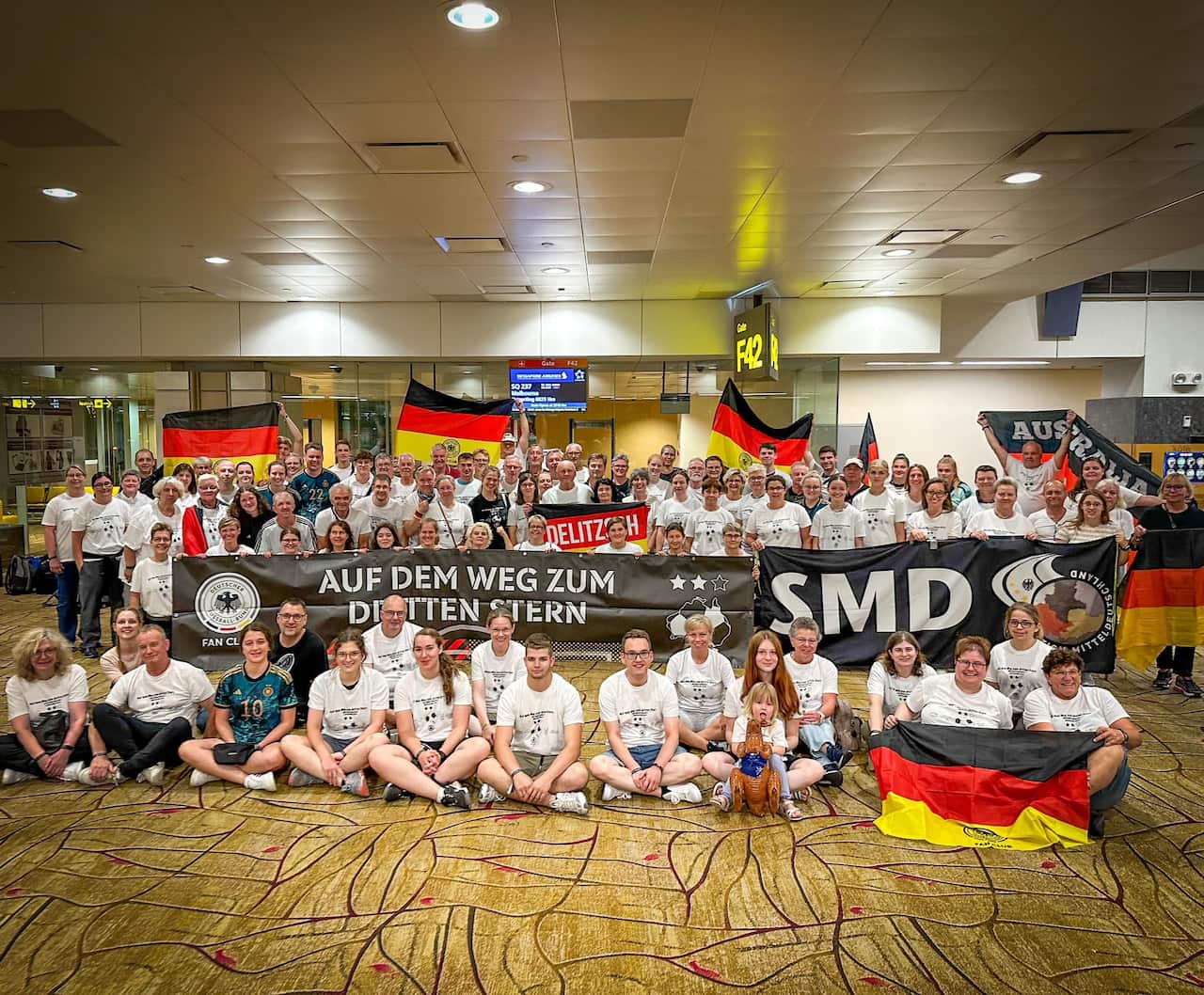 deutscherfanclub8.jpg
