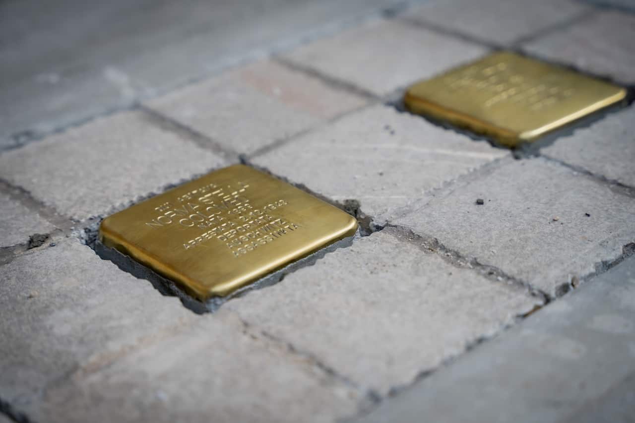 4- Foto Mancini Gabriele. Stolpersteine.jpg