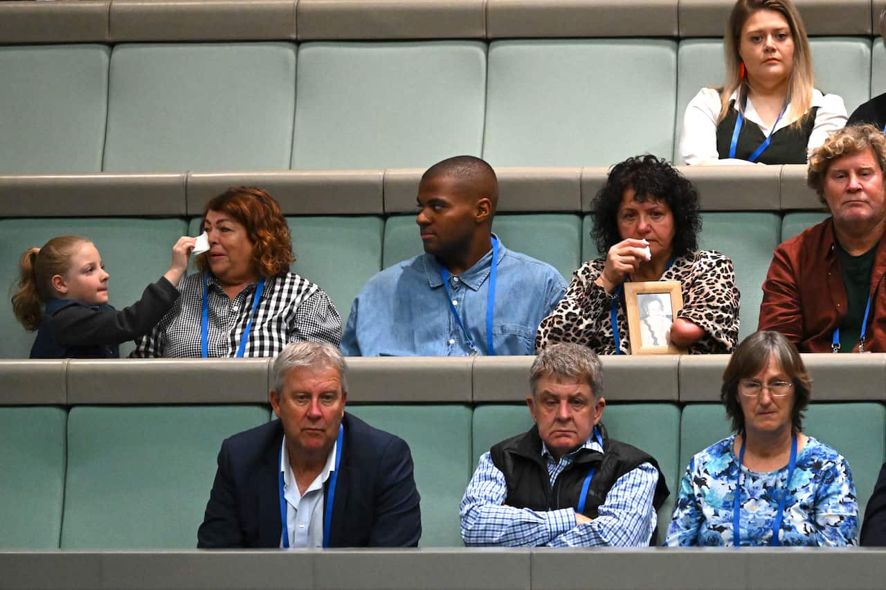 ANTHONY ALBANESE THALIDOMIDE APOLOGY