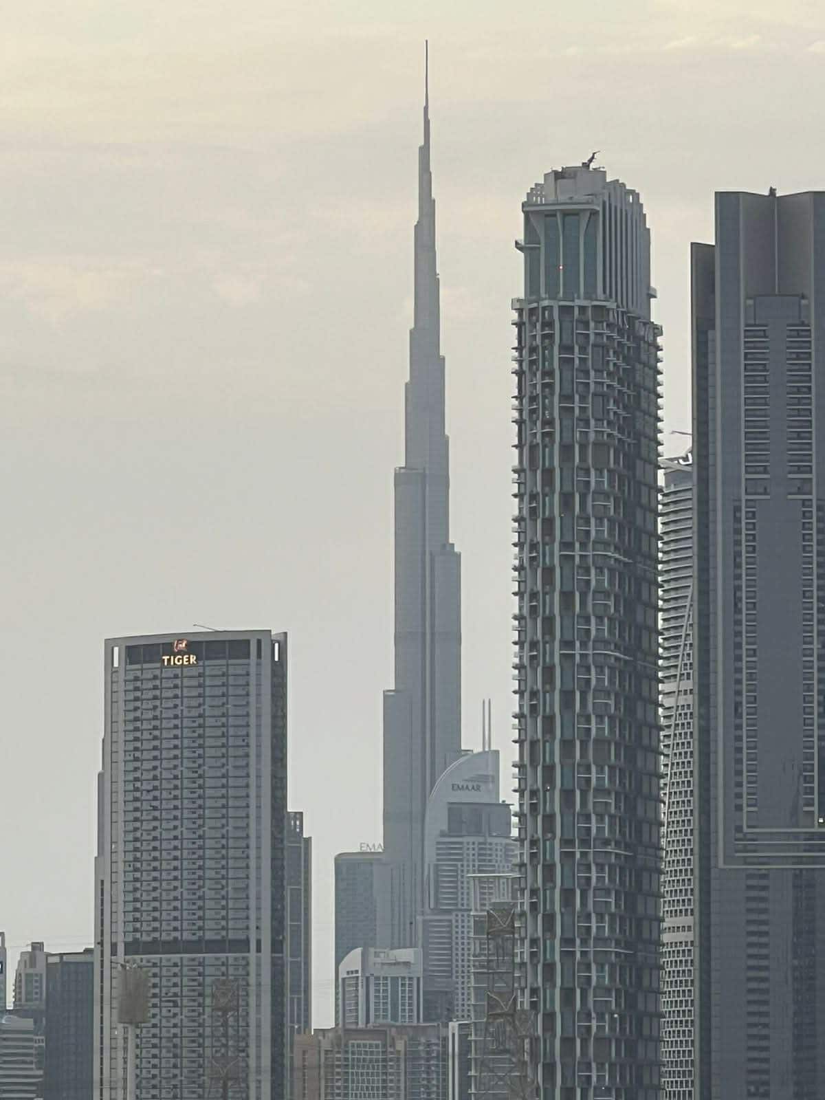 burj Khalifa building.jpeg
