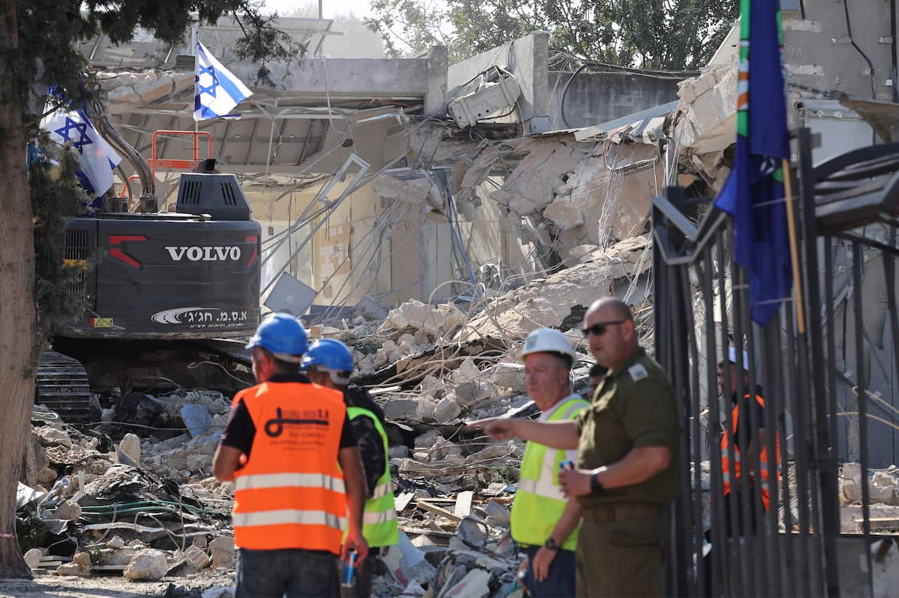 Piece of shrapnel from Yemeni missile collapsed a school building in Israel