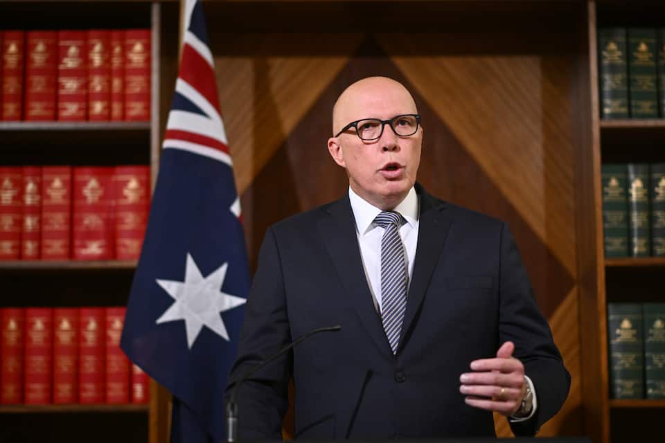 Peter Dutton faces criticism over 'inflammatory' Indigenous flags ...