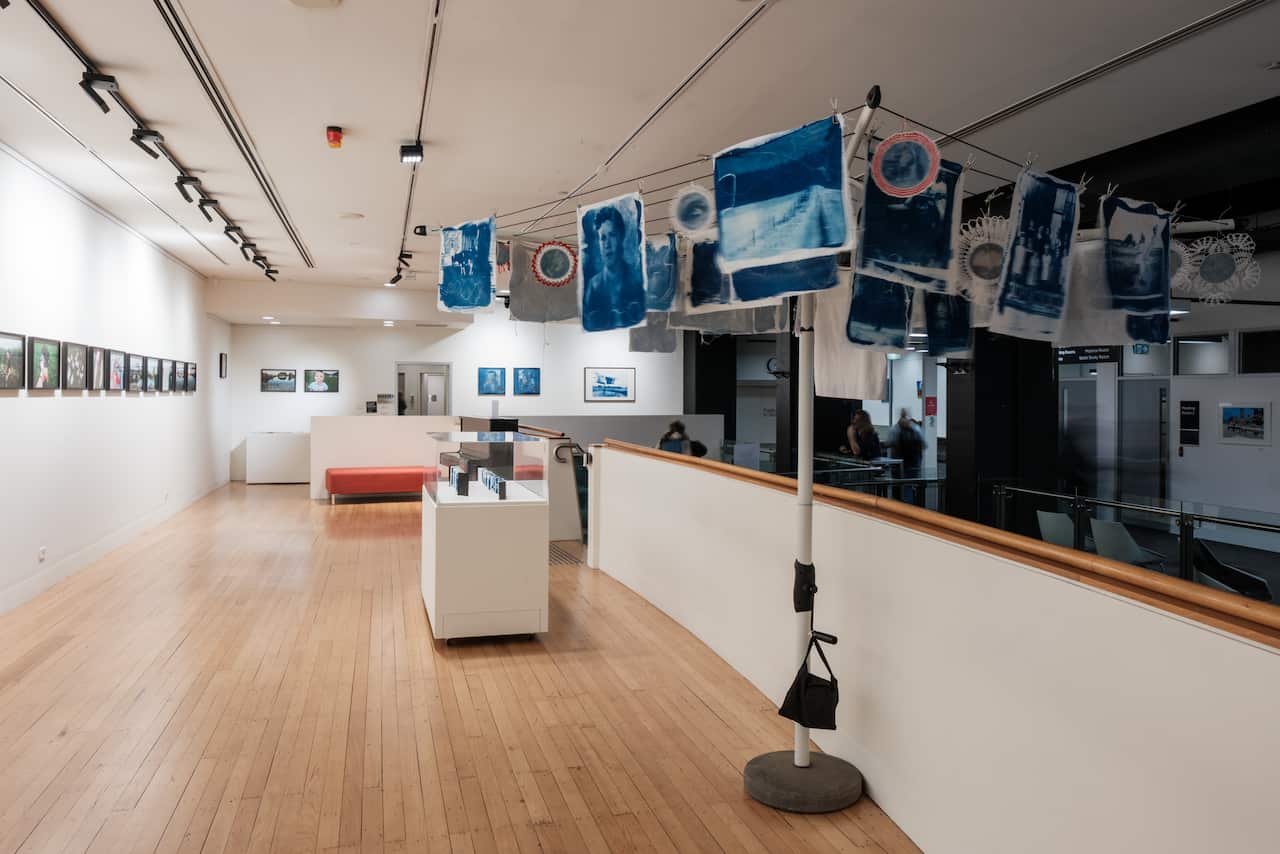 19 HillsHoist_CityLibraryGallery installation_AK2025-30.JPG